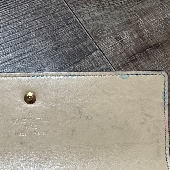 Louis Vuitton Black Vernis Monogram Wallet - Picture 8 of 16